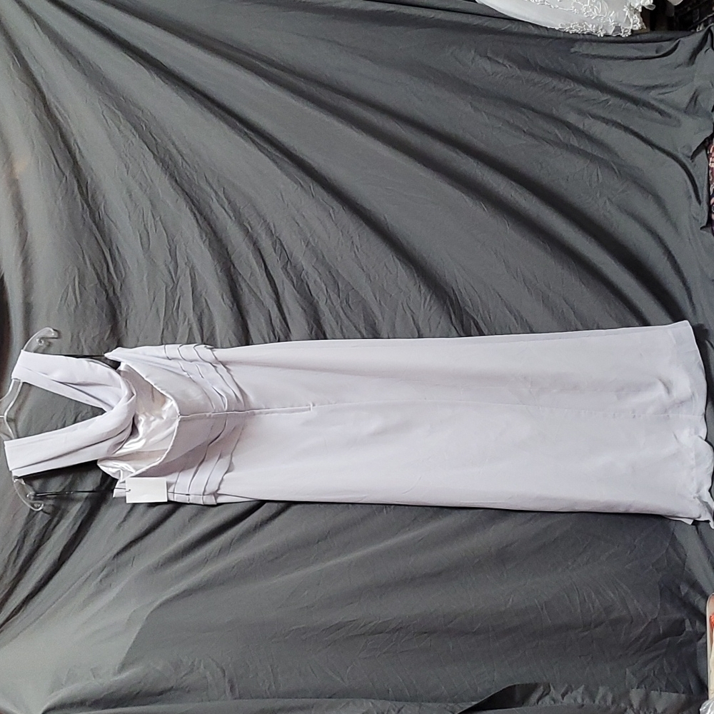 Dress - Picture 4 of 7